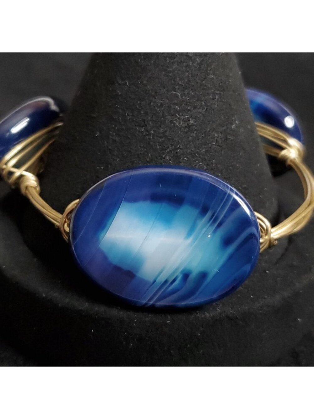 Wire Wrapped Stone Bracelet Gold Tone Blue 8"